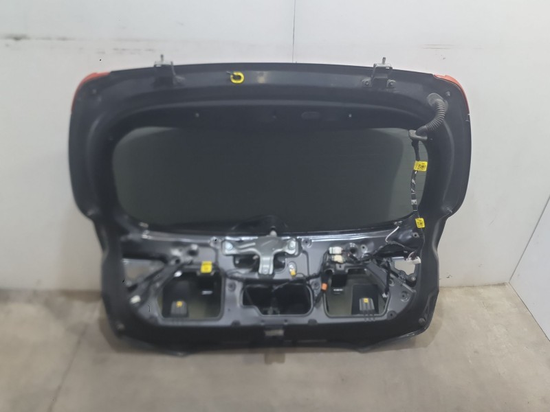 Recambio de porton trasero para kia stonic (yb) 1.0 t-gdi referencia OEM IAM 73700H8400  