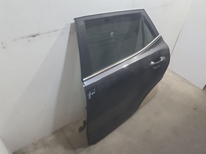 Recambio de puerta trasera izquierda para kia stonic (yb) 1.0 t-gdi referencia OEM IAM 77003H8401  