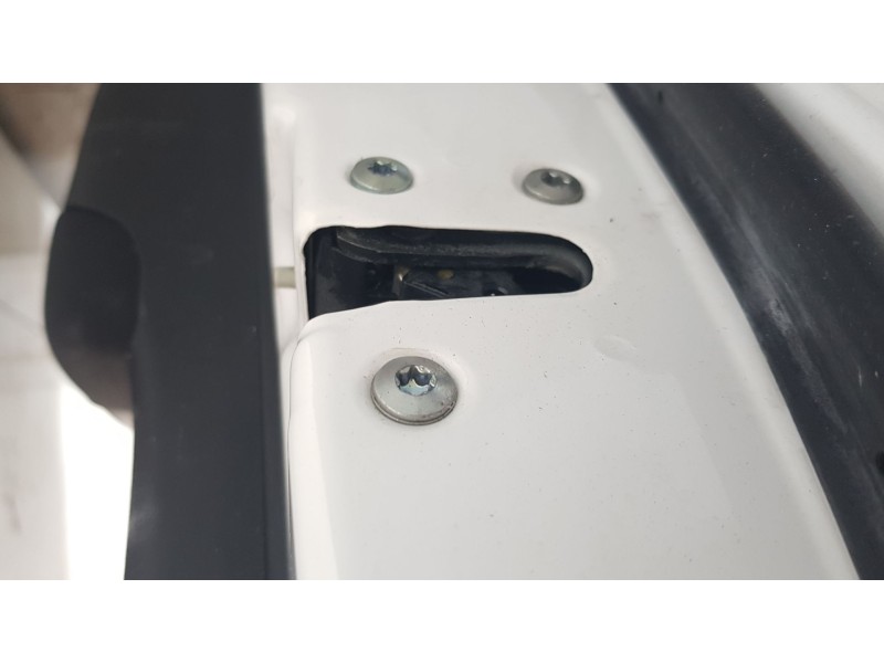 Recambio de cerradura puerta trasera izquierda para hyundai i20 i (pb, pbt) 1.2 referencia OEM IAM 814101J520  