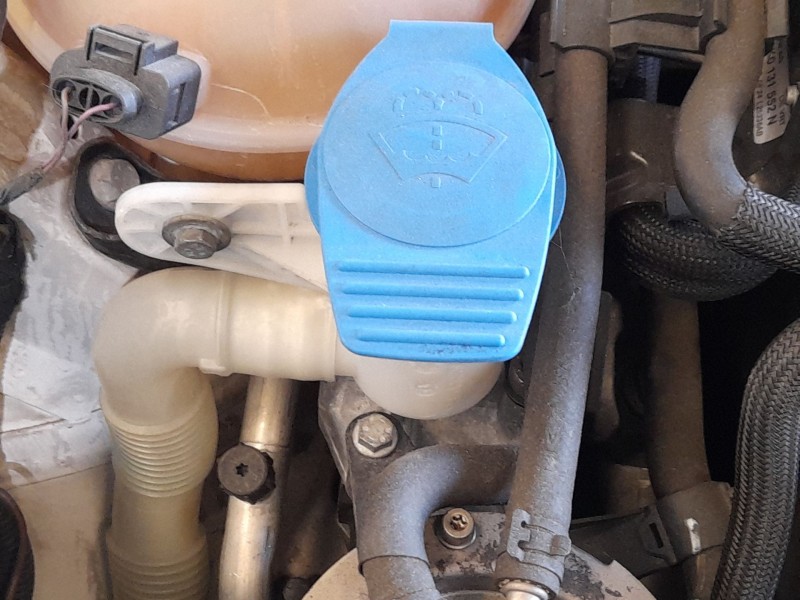 Recambio de deposito limpia para seat leon (1p1) 1.6 tdi referencia OEM IAM 1K0955453S  