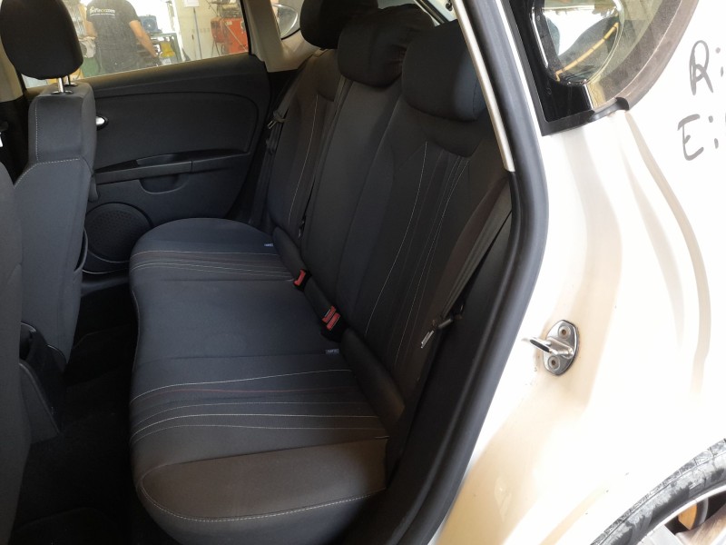 Recambio de asientos traseros para seat leon (1p1) 1.6 tdi referencia OEM IAM   