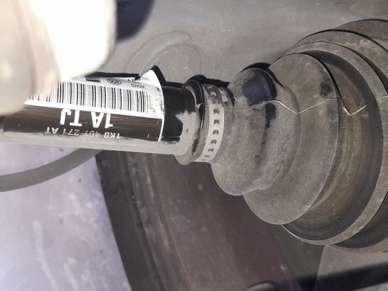 Recambio de transmision delantera izquierda para seat leon (1p1) 1.6 tdi referencia OEM IAM 1K0407271LB  