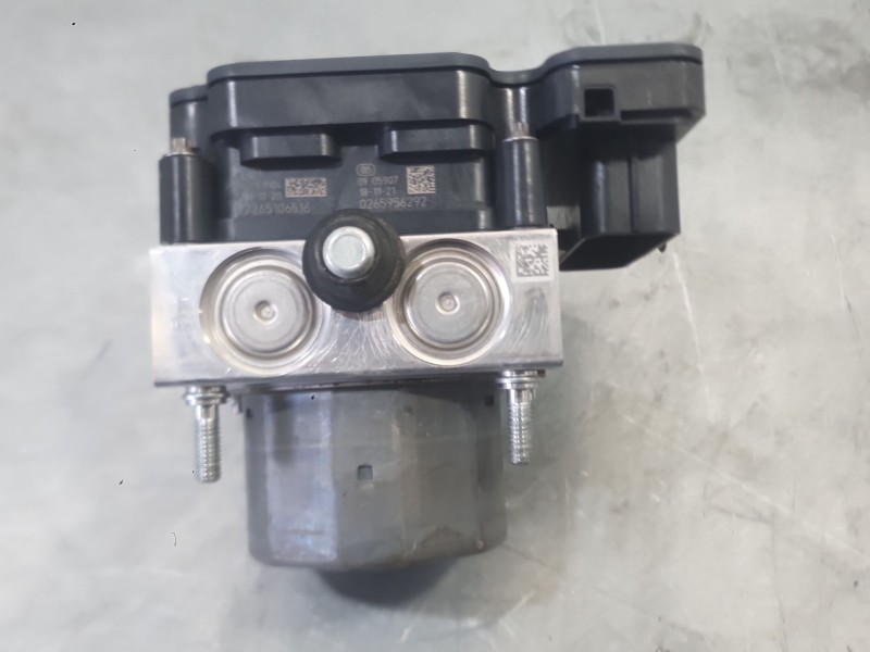 Recambio de abs para opel corsa e (x15) 1.4 (08, 68) referencia OEM IAM 95522565  