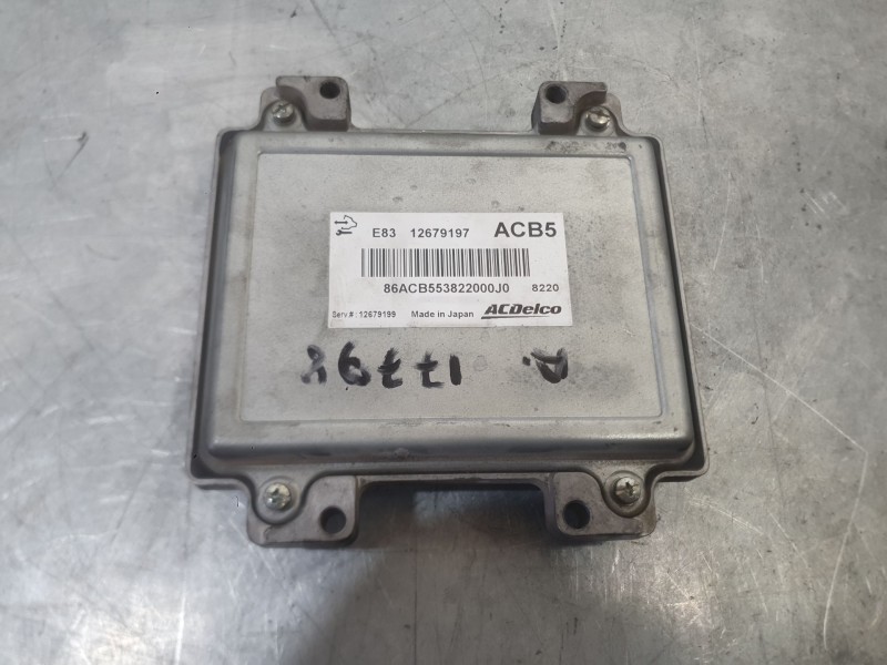 Recambio de centralita motor uce para opel corsa e (x15) 1.4 (08, 68) referencia OEM IAM 12700116  