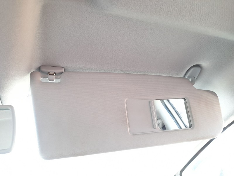 Recambio de parasol derecho para seat leon (1p1) 1.6 tdi referencia OEM IAM 5P0857552T2F4  