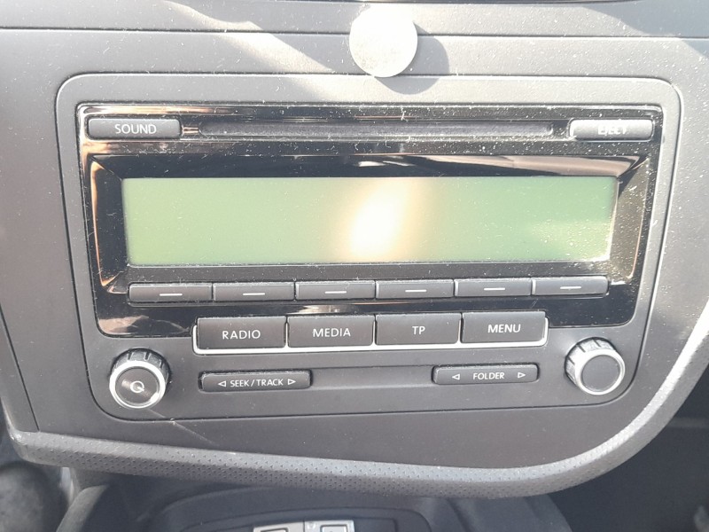 Recambio de sistema audio / radio cd para seat leon (1p1) 1.6 tdi referencia OEM IAM 5P0035186B  
