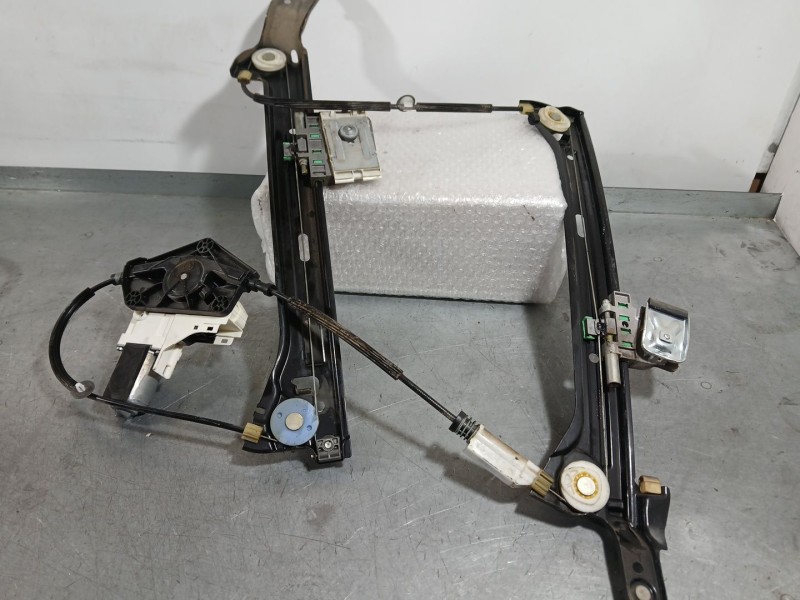 Recambio de elevalunas delantero derecho para audi a5 sportback (8ta) 2.0 tdi referencia OEM IAM 8T8837462B  
