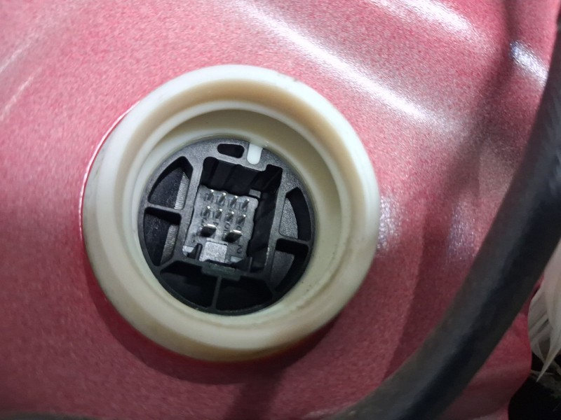 Recambio de elevalunas delantero izquierdo para toyota yaris (_p13_) 1.5 (nsp131_) referencia OEM IAM 698200D440  10 PINS