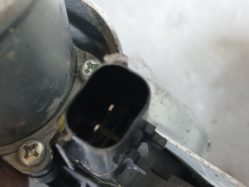 Recambio de elevalunas delantero izquierdo para ssangyong tivoli 1.6 xdi 160 referencia OEM IAM 7231135000  