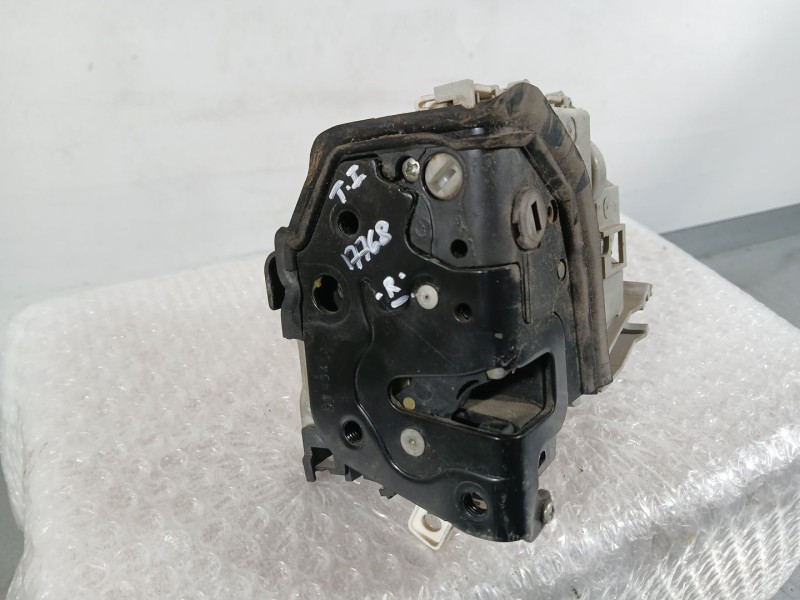 Recambio de cerradura puerta trasera izquierda para audi a5 sportback (8ta) 2.0 tdi referencia OEM IAM 8K0839015G  
