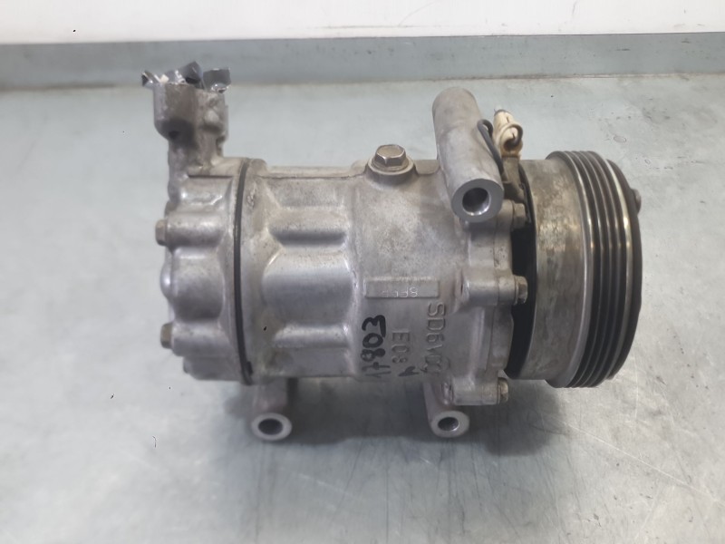 Recambio de compresor aire acondicionado para dacia sandero (bs_) 1.2 16v referencia OEM IAM 8200840899 7711497510 