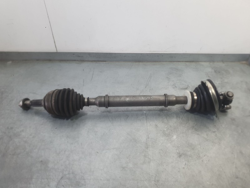 Recambio de transmision delantera izquierda para dacia sandero (bs_) 1.2 16v referencia OEM IAM 391016391R 391018299R 