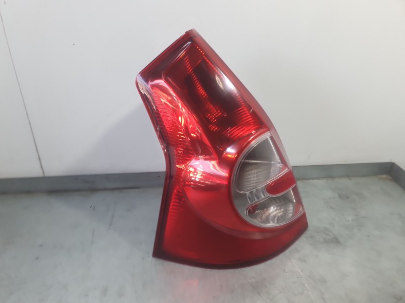 Recambio de piloto trasero izquierdo para dacia sandero (bs_) 1.2 16v referencia OEM IAM 8200734825  