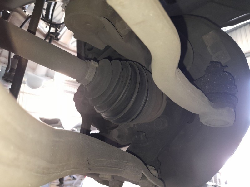 Recambio de mangueta delantera derecha para toyota auris (_e18_) 2.0 d-4d (ade186_) referencia OEM IAM 4321105090  