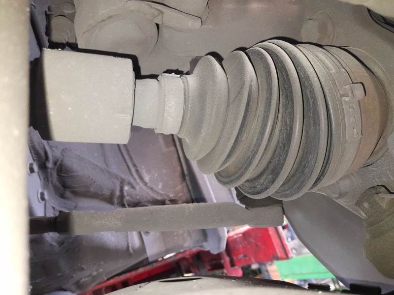 Recambio de transmision delantera izquierda para toyota auris (_e18_) 2.0 d-4d (ade186_) referencia OEM IAM 4342002A50  