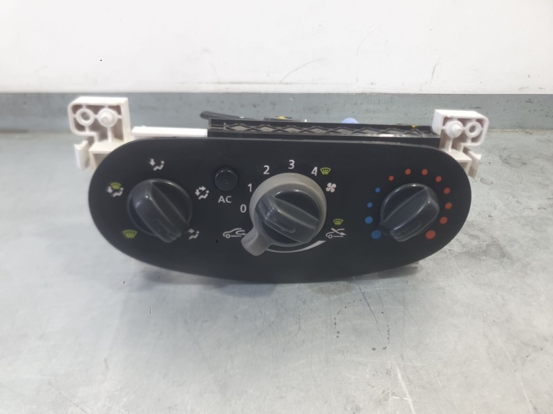 Recambio de mando calefaccion / aire acondicionado para dacia sandero (bs_) 1.2 16v referencia OEM IAM 6001551800  