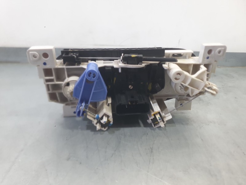 Recambio de mando calefaccion / aire acondicionado para dacia sandero (bs_) 1.2 16v referencia OEM IAM 6001551800  