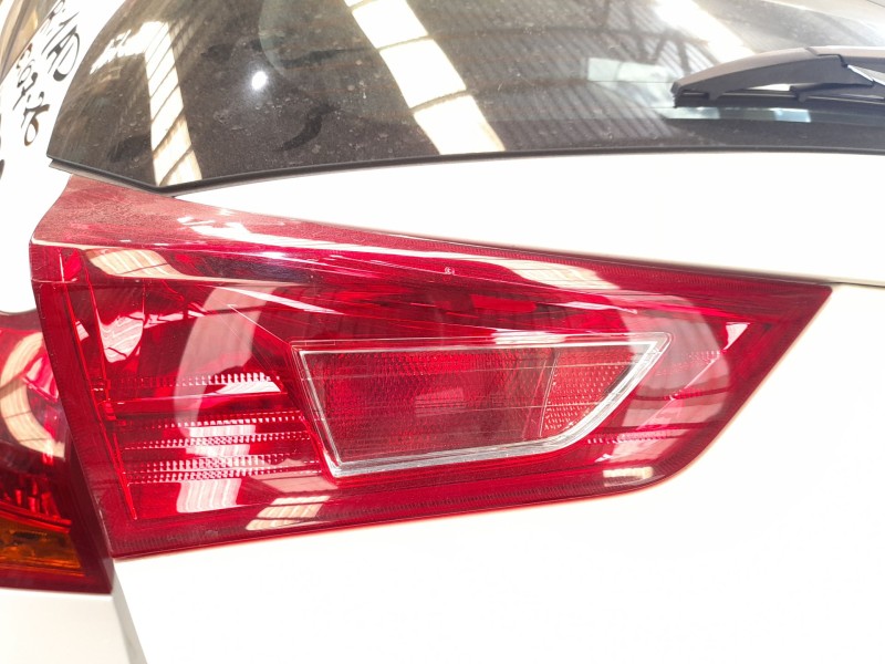 Recambio de piloto trasero izquierdo interior para toyota auris (_e18_) 2.0 d-4d (ade186_) referencia OEM IAM 8159102450  