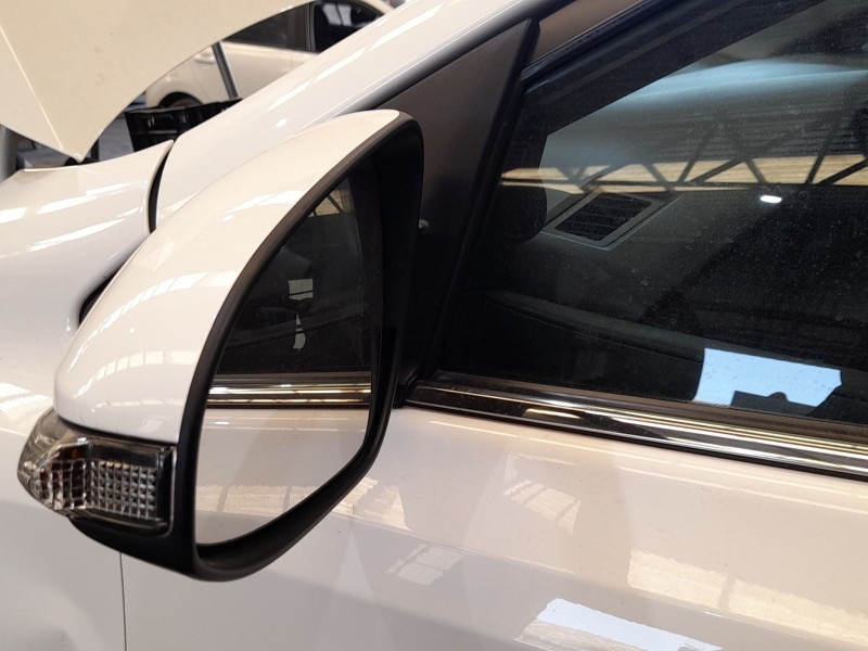 Recambio de retrovisor izquierdo para toyota auris (_e18_) 2.0 d-4d (ade186_) referencia OEM IAM 8794002E50  