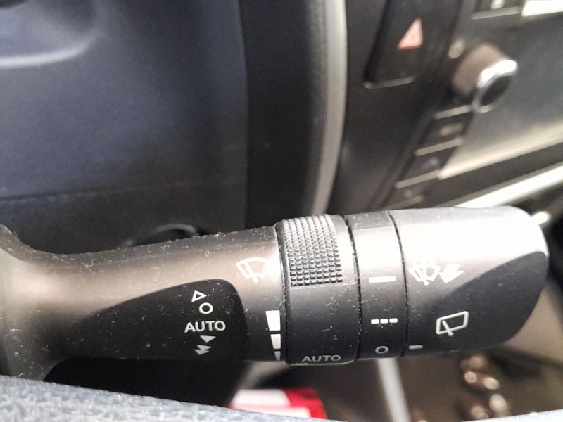 Recambio de mando luces y limpia para toyota auris (_e18_) 2.0 d-4d (ade186_) referencia OEM IAM 8414002730  8465202540