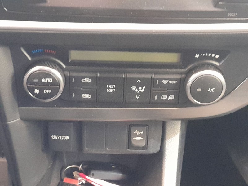 Recambio de mando climatizador para toyota auris (_e18_) 2.0 d-4d (ade186_) referencia OEM IAM   