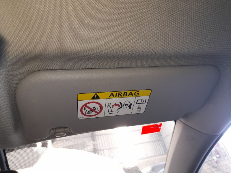 Recambio de parasol derecho para toyota auris (_e18_) 2.0 d-4d (ade186_) referencia OEM IAM 7431002K80B0  
