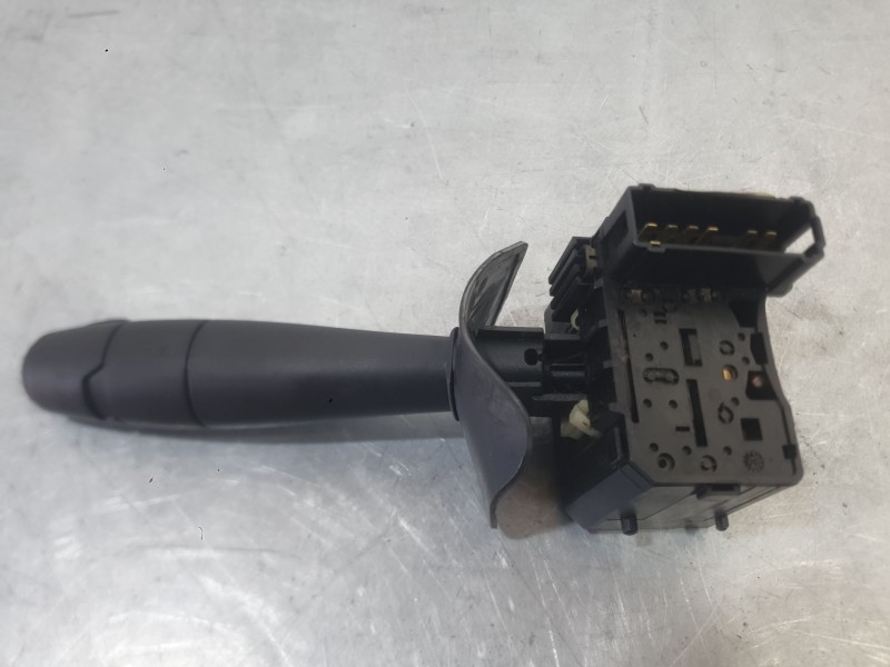 Recambio de mando limpia para dacia sandero (bs_) 1.2 16v referencia OEM IAM   