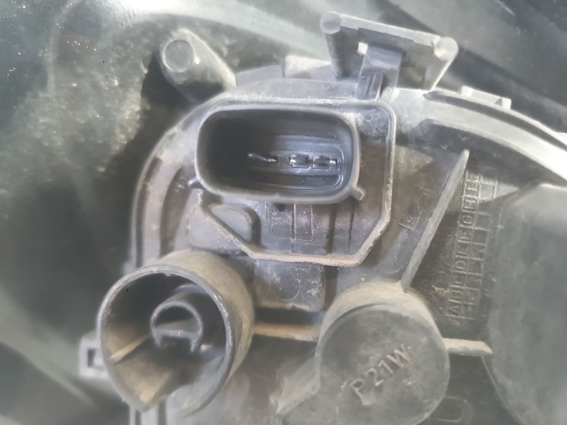 Recambio de piloto trasero derecho para opel corsa e (x15) 1.4 (08, 68) referencia OEM IAM   