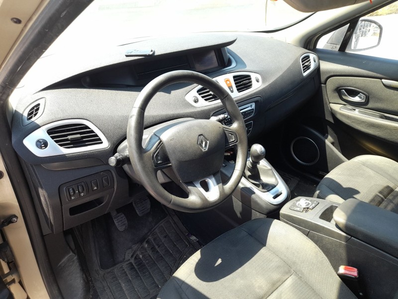 renault grand scénic iii (jz0/1_) del año 2010