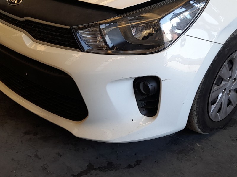Recambio de paragolpes delantero para kia rio iv (yb, sc, fb) 1.25 referencia OEM IAM 86511H8000  