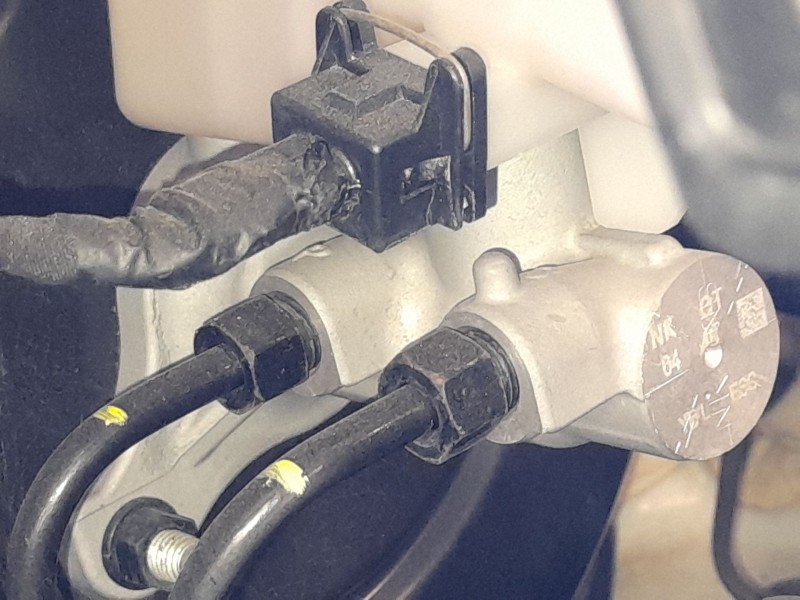 Recambio de bomba freno para kia rio iv (yb, sc, fb) 1.25 referencia OEM IAM 58510H8210  