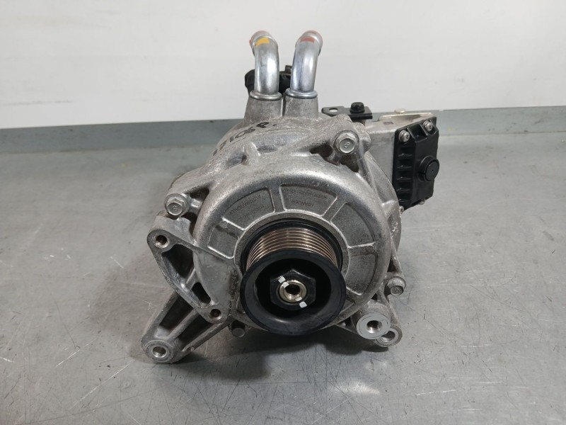 Recambio de alternador para kia niro i (de) 1.6 gdi hybrid referencia OEM IAM 3739003900  