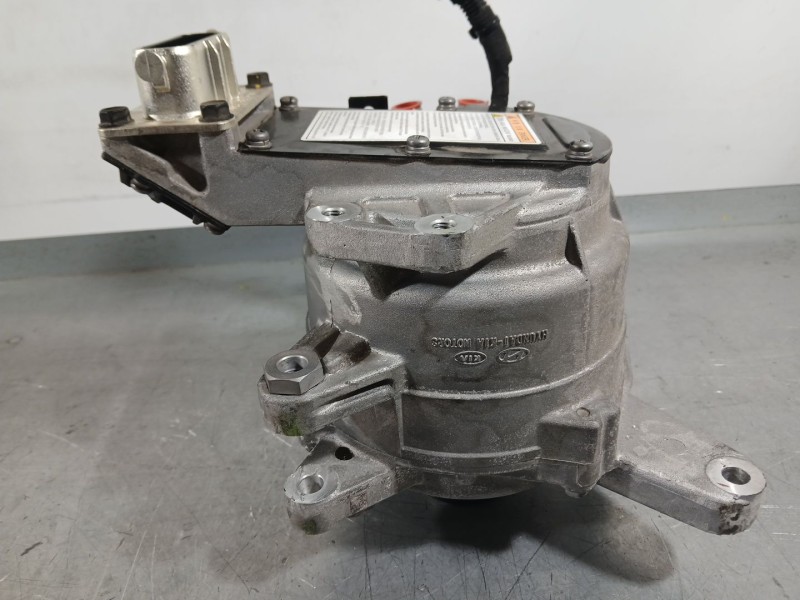 Recambio de alternador para kia niro i (de) 1.6 gdi hybrid referencia OEM IAM 3739003900  