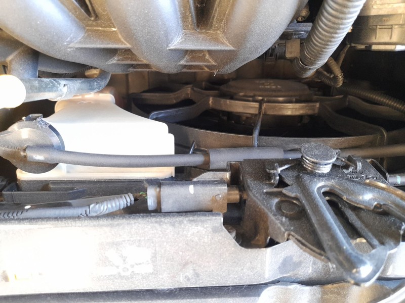 Recambio de electroventilador para kia rio iv (yb, sc, fb) 1.25 referencia OEM IAM 25380H8050 C/DEPOSITO DE EXPANSION 