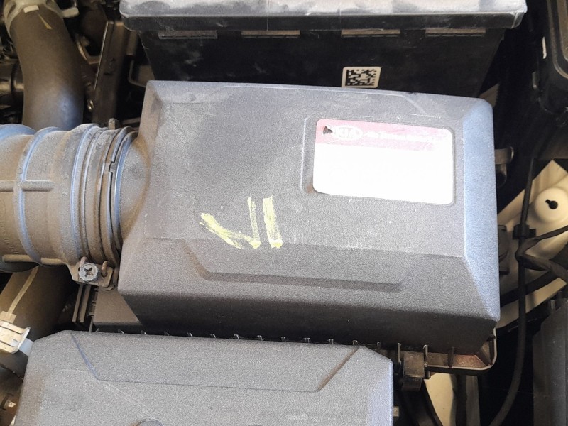 Recambio de carcasa filtro aire para kia rio iv (yb, sc, fb) 1.25 referencia OEM IAM 28110H8050  