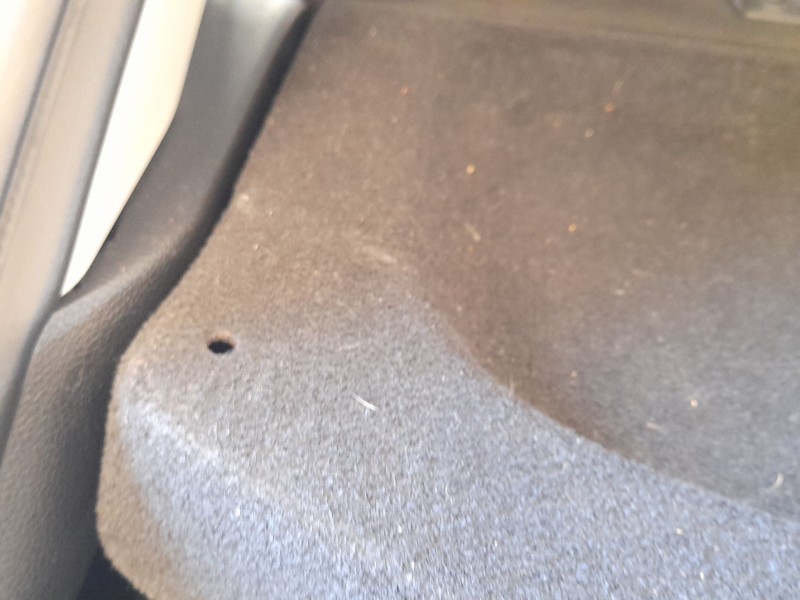 Recambio de bandeja trasera para kia rio iv (yb, sc, fb) 1.25 referencia OEM IAM 85910H8000WK TOCADA 