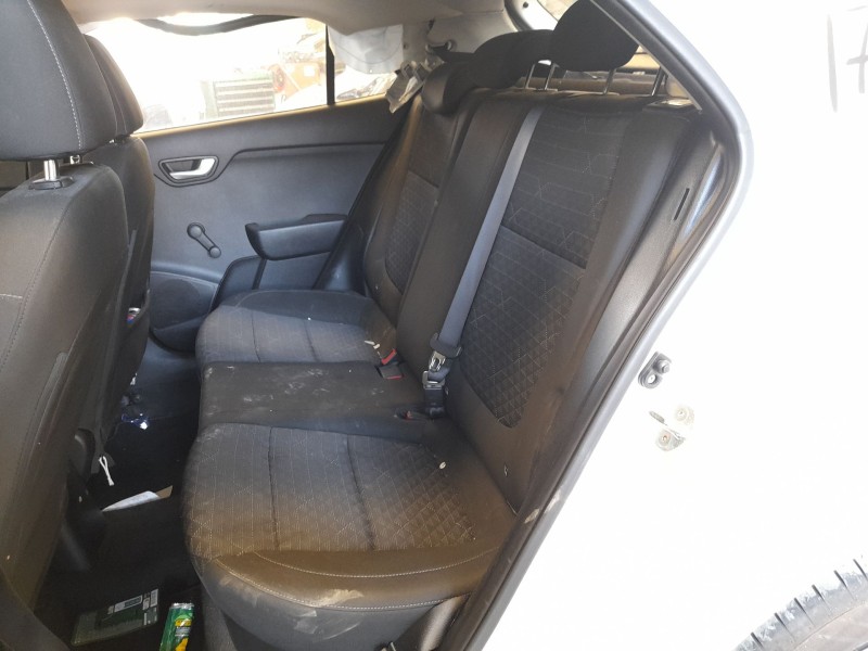 Recambio de asientos traseros para kia rio iv (yb, sc, fb) 1.25 referencia OEM IAM   