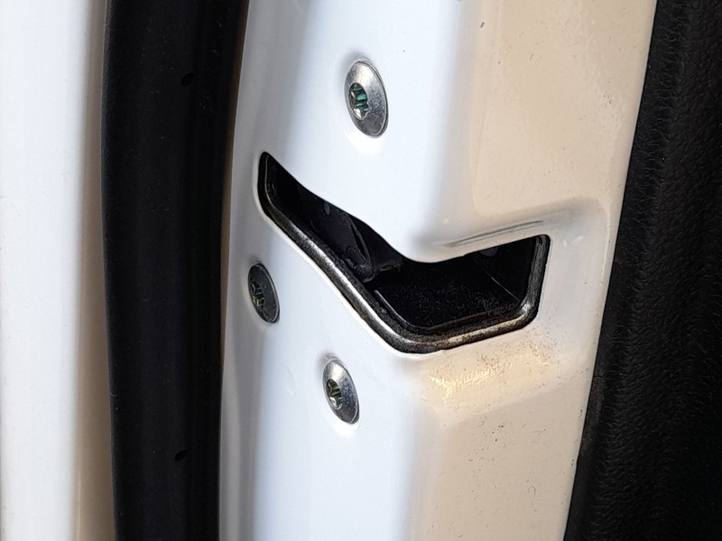Recambio de cerradura puerta delantera izquierda para kia rio iv (yb, sc, fb) 1.25 referencia OEM IAM 81310H8040  