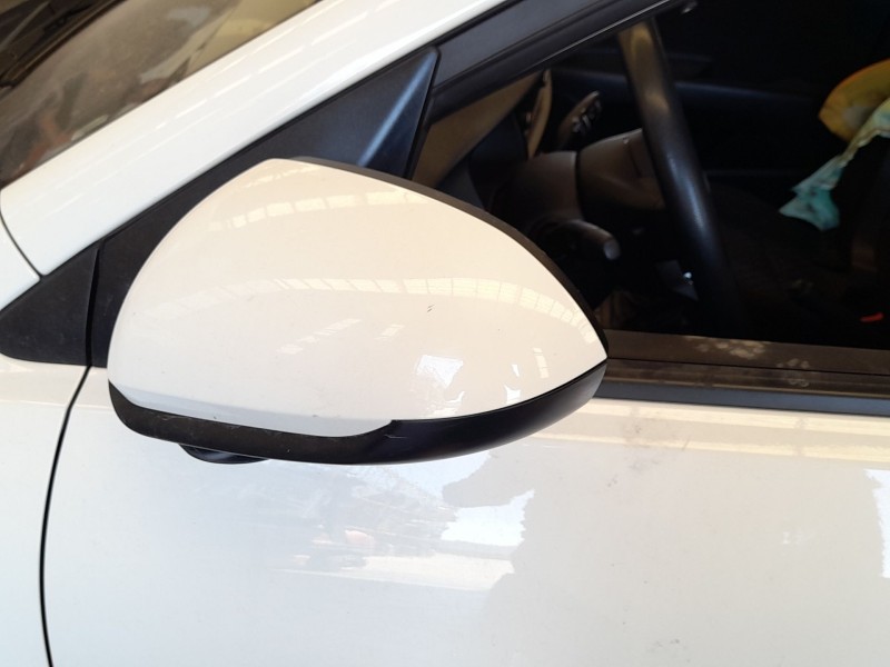 Recambio de retrovisor izquierdo para kia rio iv (yb, sc, fb) 1.25 referencia OEM IAM 87610H8040  