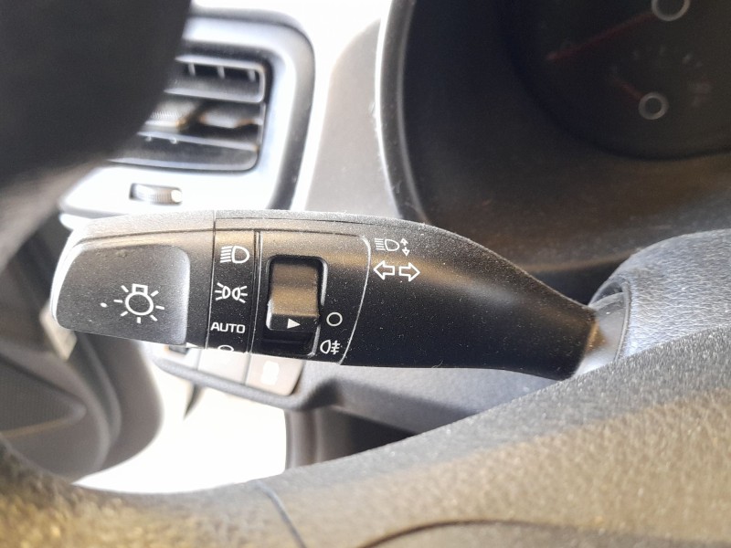 Recambio de mando luces y limpia para kia rio iv (yb, sc, fb) 1.25 referencia OEM IAM 93403H8850  