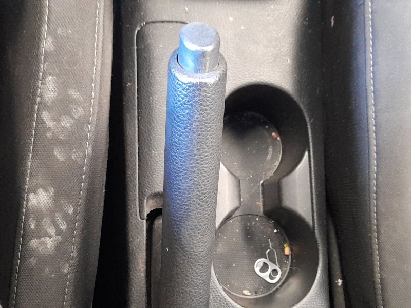 Recambio de palanca freno de mano para kia rio iv (yb, sc, fb) 1.25 referencia OEM IAM 59710H8000WK  
