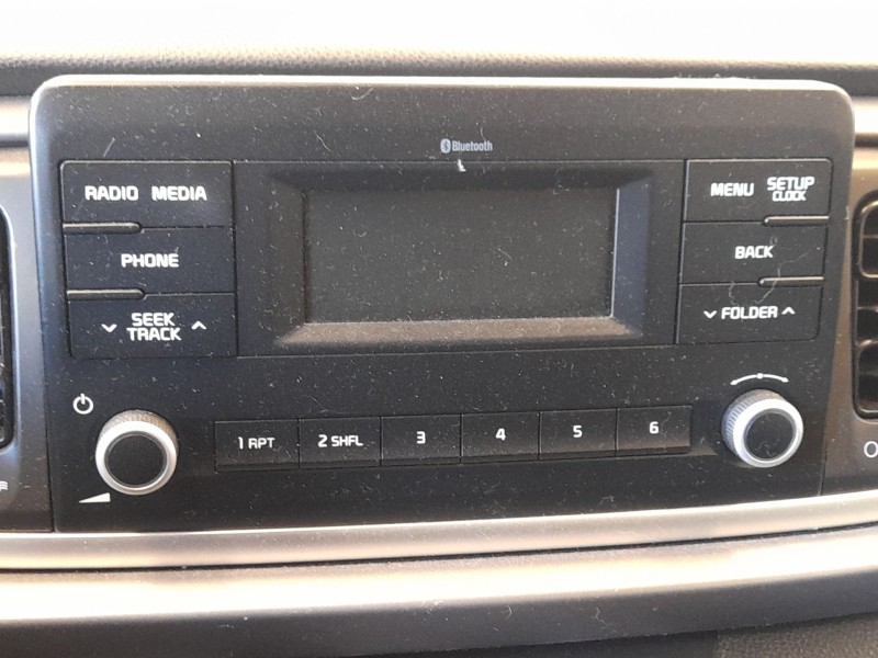 Recambio de sistema audio / radio para kia rio iv (yb, sc, fb) 1.25 referencia OEM IAM   