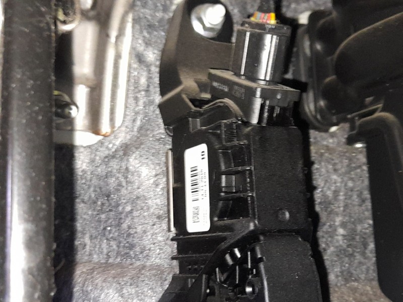 Recambio de potenciometro pedal para kia rio iv (yb, sc, fb) 1.25 referencia OEM IAM 327001W000  