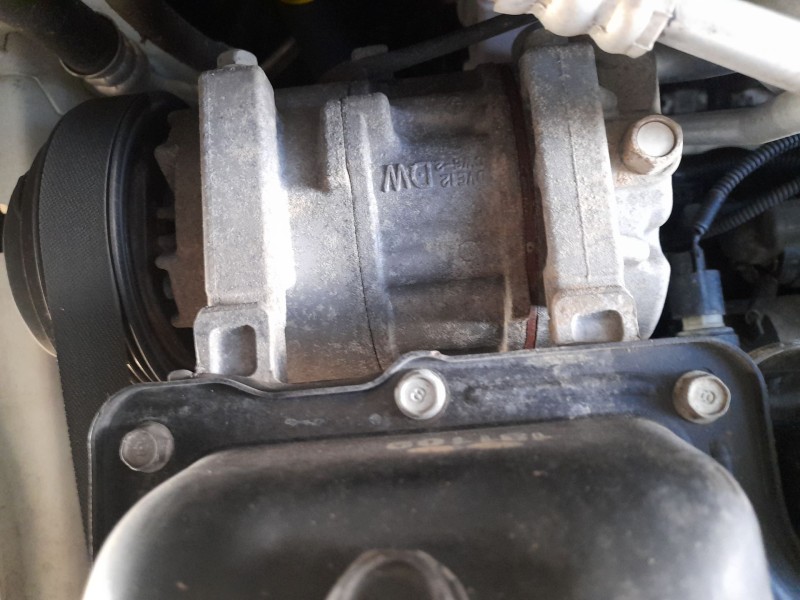 Recambio de compresor aire acondicionado para kia rio iv (yb, sc, fb) 1.25 referencia OEM IAM 97701H8000  