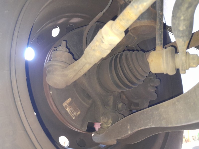 Recambio de mangueta delantera izquierda para kia rio iv (yb, sc, fb) 1.25 referencia OEM IAM 51715H8500  
