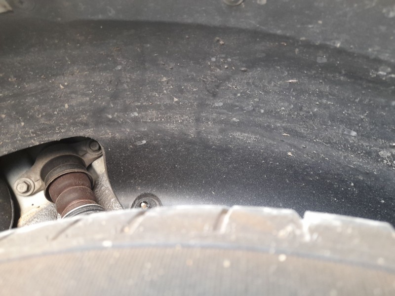 Recambio de plastico pase rueda tras. izq. para kia rio iv (yb, sc, fb) 1.25 referencia OEM IAM 86821H8000  