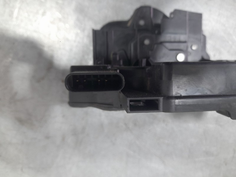 Recambio de cerradura puerta delantera izquierda para mercedes-benz clase c (w206) c 300 de (206.208) referencia OEM IAM A177003