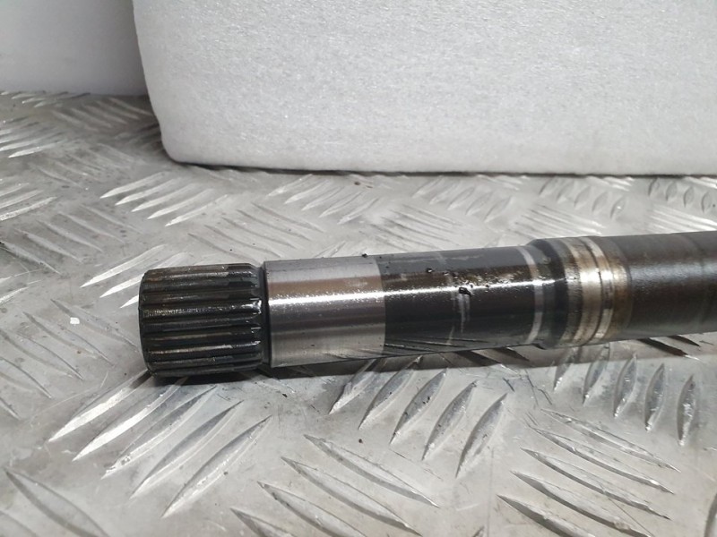 Recambio de transmision delantera derecha para peugeot 407 sport referencia OEM IAM 9640848080  