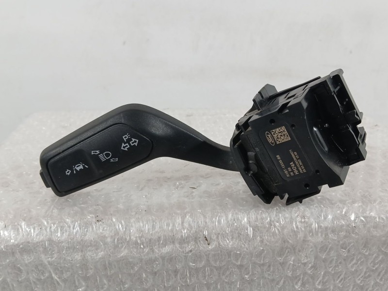 Recambio de mando intermitentes para ford focus st-line referencia OEM IAM   