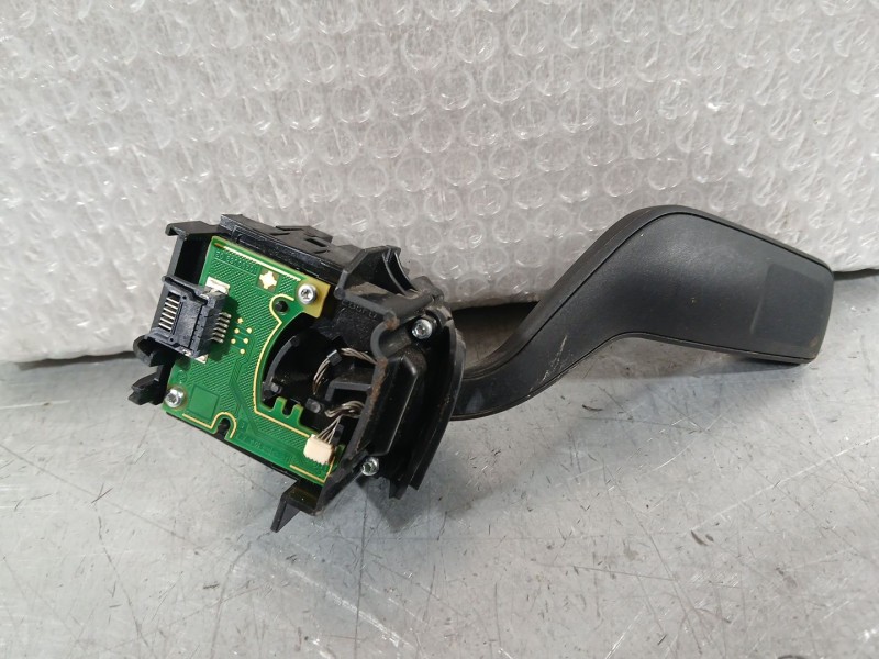 Recambio de mando intermitentes para ford focus st-line referencia OEM IAM   